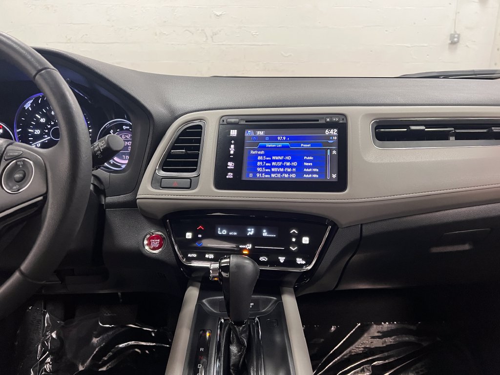 Used 2018 Honda HR-V EX-L image 18