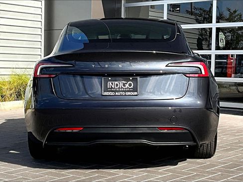 Used 2025 Tesla Model 3 Long Range image 4