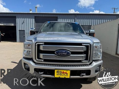 Used 2016 Ford F350 Platinum w/ Platinum Package AWD/4WD image 2