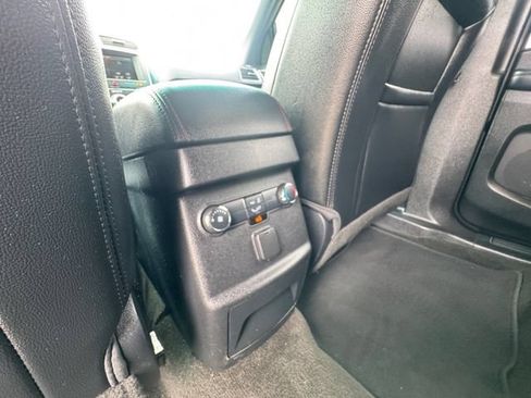 Used 2016 Ford Explorer Sport AWD/4WD image 30
