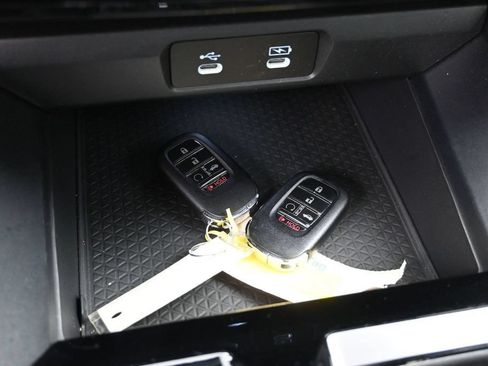 Used 2024 Honda Accord EX-L image 14