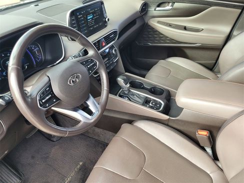 Used 2019 Hyundai Santa Fe FWD image 18