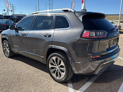 Used 2019 Jeep Cherokee Overland w/ Technology Group image 6