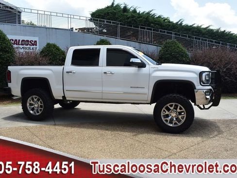 Used 2018 GMC Sierra 1500 SLT AWD/4WD image 11