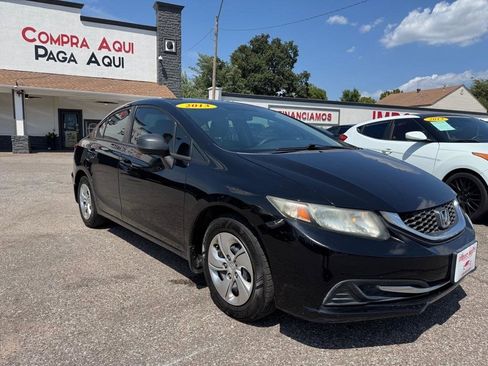 Used 2013 Honda Civic LX image 3