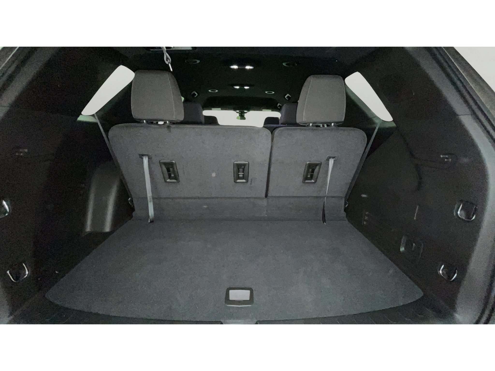 Used 2023 Chevrolet Traverse LT AWD/4WD image 16