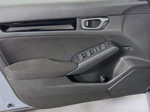 Certified 2023 Honda Civic EX image 30