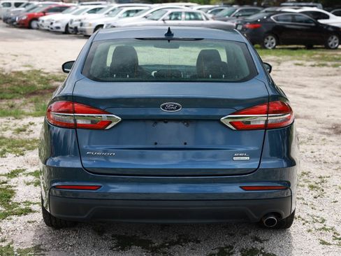 Used 2019 Ford Fusion SEL FWD image 9