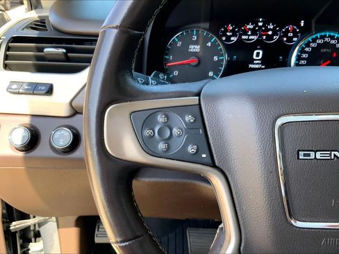 Used 2019 GMC Yukon Denali w/ Denali Ultimate Package AWD/4WD image 22