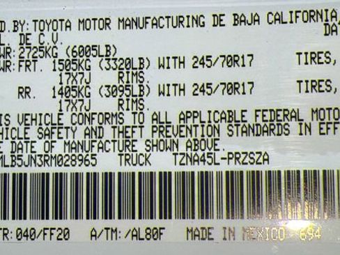 Used 2024 Toyota Tacoma SR5 w/ SR5 Upgrade Package image 25