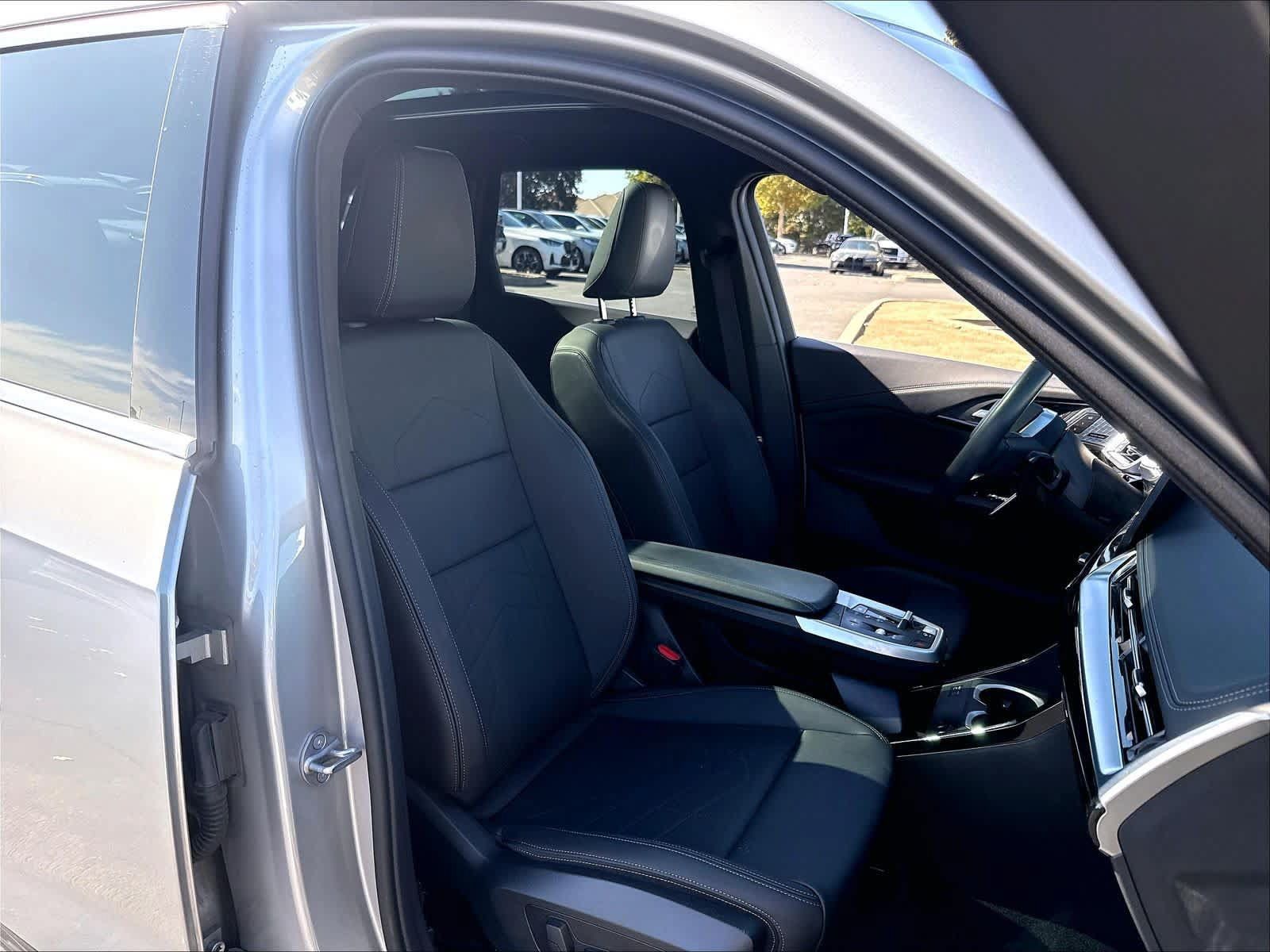 Used 2023 BMW X1 xDrive28i w/ Premium Package AWD/4WD image 29