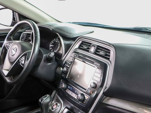 Used 2023 Nissan Maxima SV w/ Floor Mat Group image 25