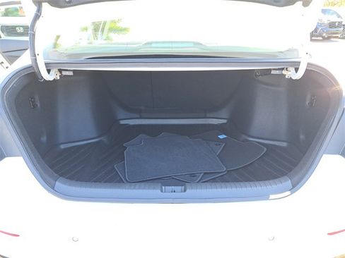 Certified 2025 Honda Accord EX-L image 9