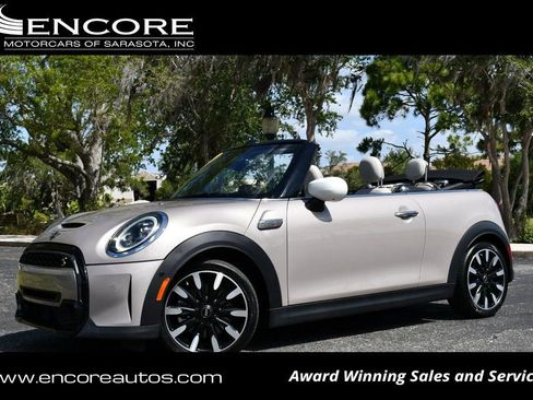 Used 2024 MINI Cooper S FWD image 1