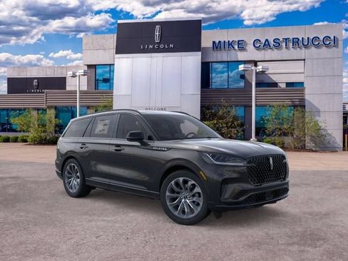 New 2026 Lincoln Aviator AWD image 8