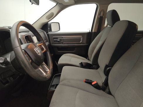 Used 2022 RAM 1500 Classic SLT RWD image 17