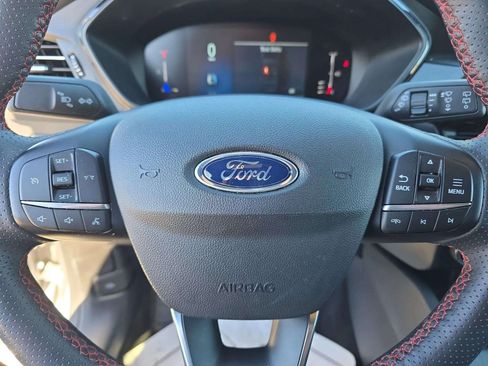 Used 2024 Ford Escape ST-Line AWD/4WD image 23