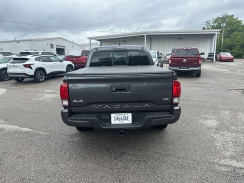 Used 2021 Toyota Tacoma SR AWD/4WD image 6