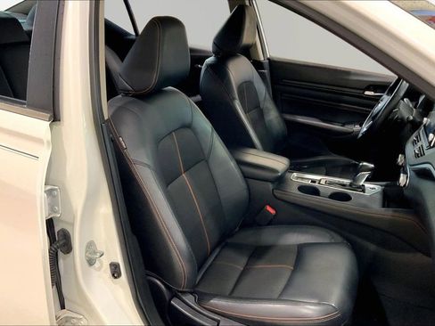 Used 2020 Nissan Altima 2.5 SR AWD/4WD image 19