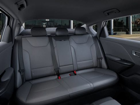 New 2026 Kia K4 EX image 16