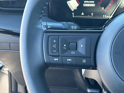New 2026 Nissan Kicks SR FWD image 24