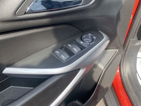 Certified 2024 Chevrolet Trax LS w/ LS Convenience Package image 25