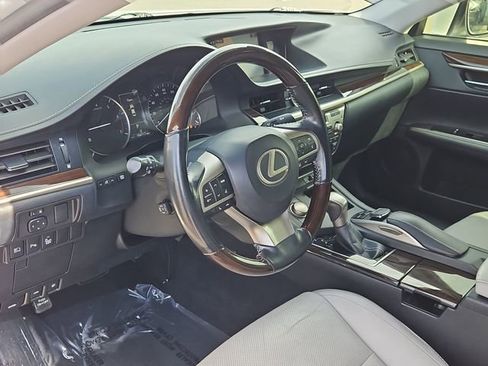 Used 2016 Lexus ES 350 image 15