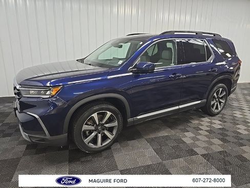 Used 2024 Honda Pilot Elite image 7