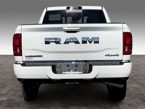 New 2025 RAM 2500 Laramie image 4
