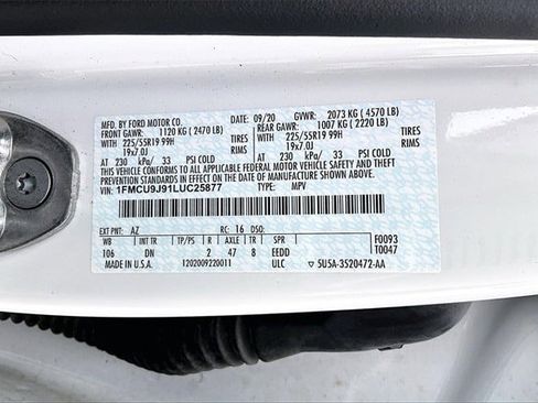 Used 2020 Ford Escape Titanium w/ Titanium Premium Package 2.0 image 6