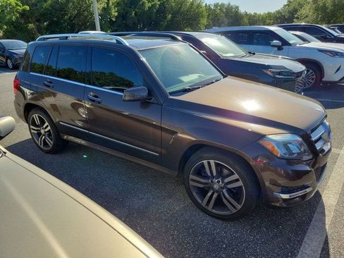Used 2014 Mercedes-Benz GLK 350 4MATIC image 3