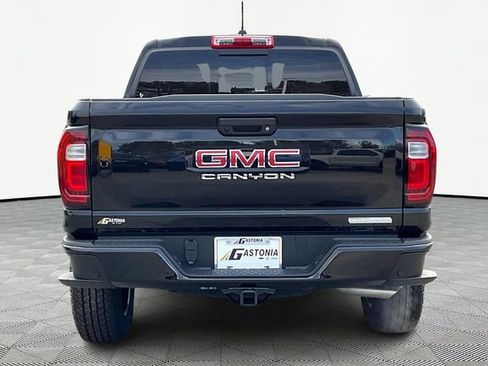 New 2026 GMC Canyon Elevation RWD image 4