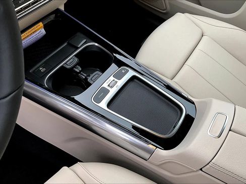 New 2026 Mercedes-Benz GLA 250 4MATIC image 11