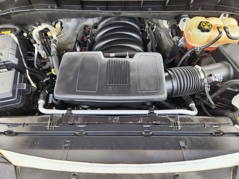 Used 2022 Chevrolet Tahoe Z71 w/ Max Trailering Package image 40