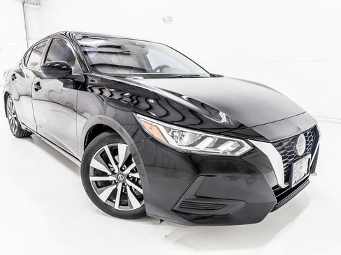 Used 2021 Nissan Sentra SV w/ SV Premium Package FWD image 9