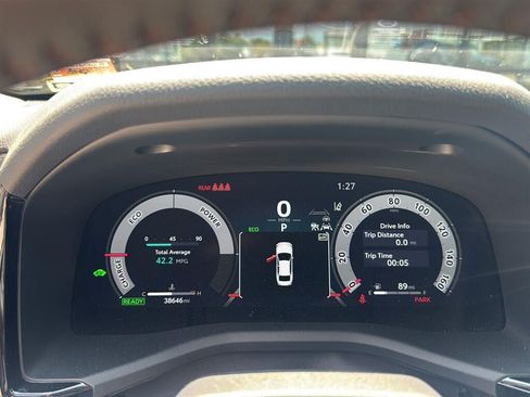 Used 2025 Toyota Camry XLE w/ Premium Plus Package FWD image 27