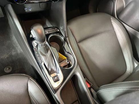 Used 2024 Buick Encore GX Sport Touring image 20