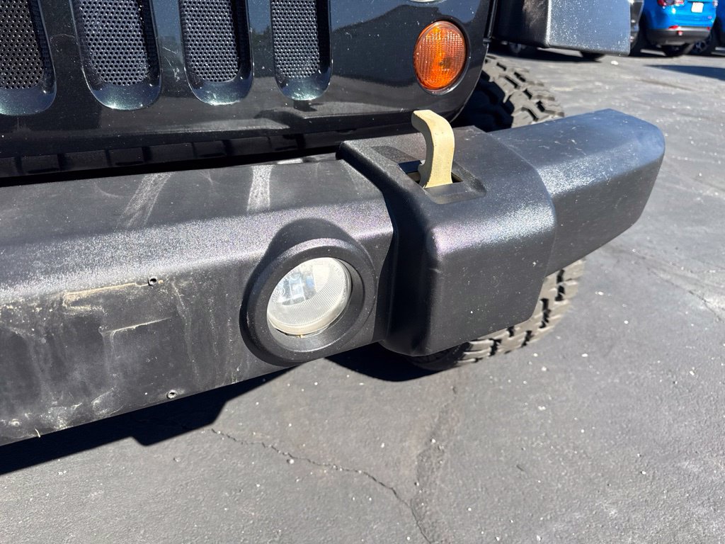 Used 2012 Jeep Wrangler Sport AWD/4WD image 9