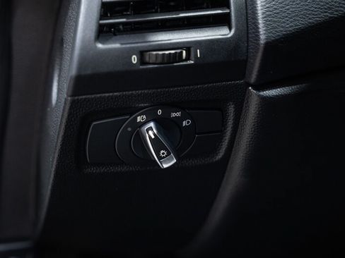 Used 2011 BMW 1 Series M RWD image 58