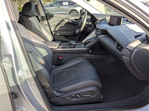Certified 2024 Acura TLX w/ Technology Package image 39