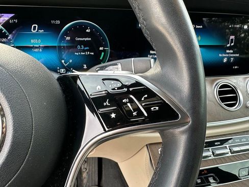 Used 2022 Mercedes-Benz E 350 Sedan image 16