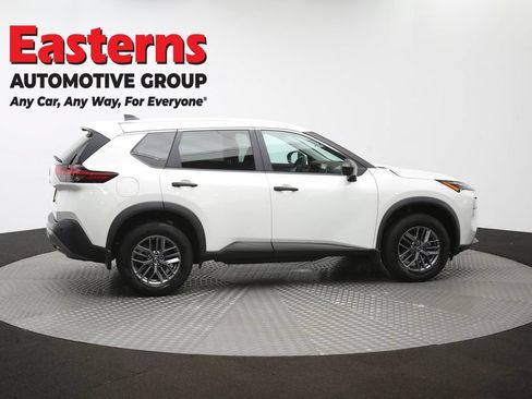 Used 2023 Nissan Rogue S AWD/4WD image 44