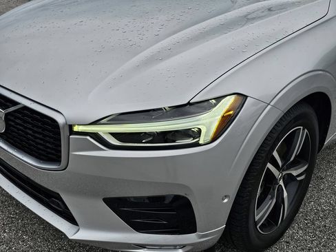 Used 2018 Volvo XC60 T6 R-Design w/ Convenience Package AWD/4WD image 6