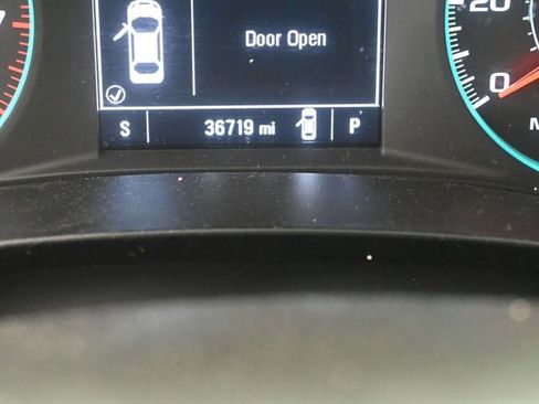 Used 2025 Chevrolet Malibu LT image 34