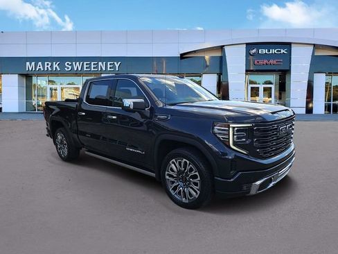 Used 2025 GMC Sierra 1500 Denali Ultimate AWD/4WD image 3