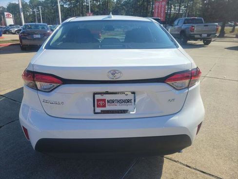 Certified 2026 Toyota Corolla LE image 5