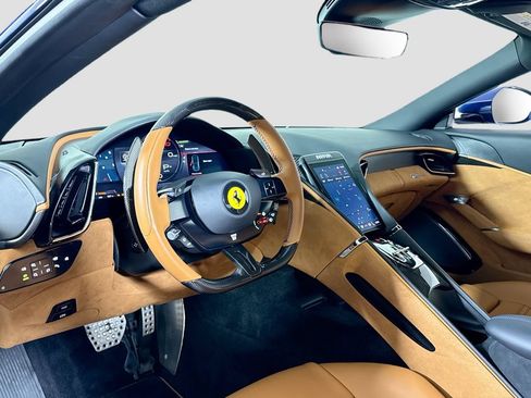 Used 2023 Ferrari Roma RWD image 3