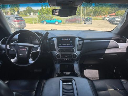Used 2017 GMC Yukon SLT w/ Open Road Package RWD image 26