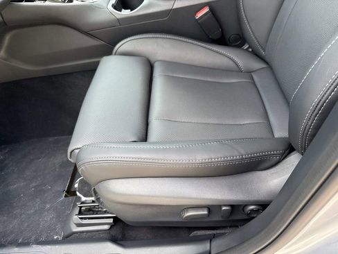 New 2025 Subaru Outback Limited image 18