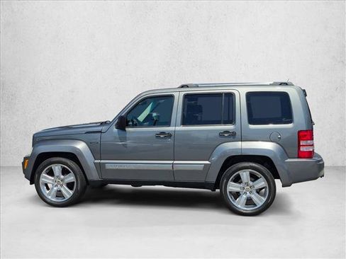 Used 2012 Jeep Liberty Limited Jet w/ Comfort/Convenience Group AWD/4WD image 9
